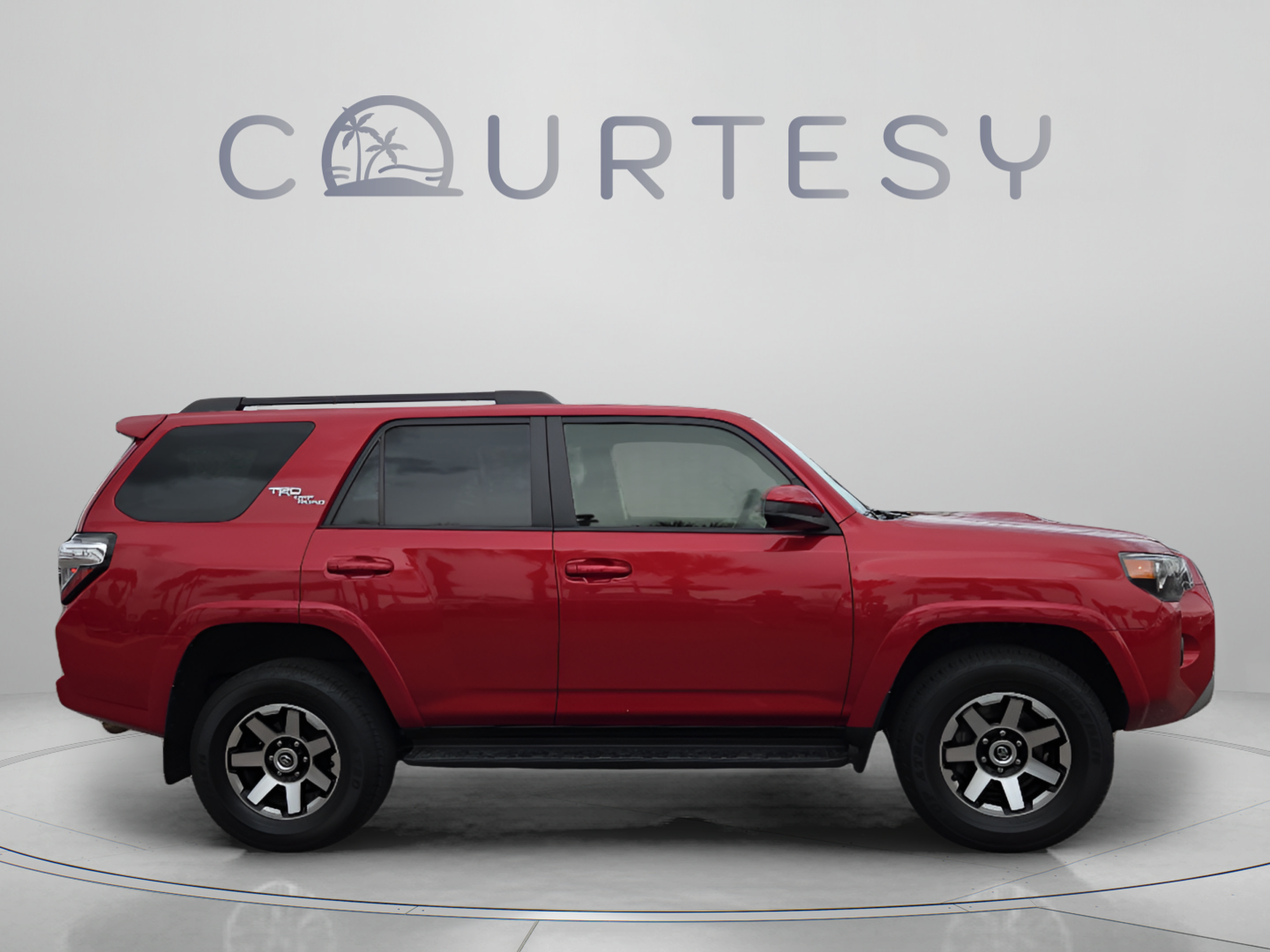 Certified 2024 Toyota 4Runner TRD Off-Road AWD/4WD image 6