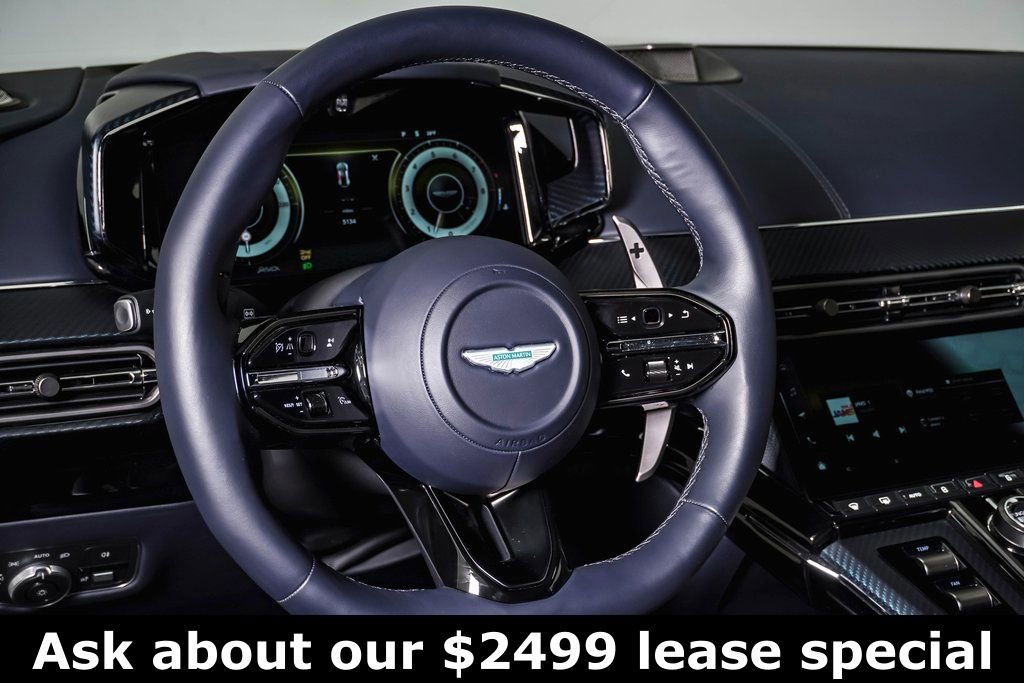 Used 2025 Aston Martin V8 Vantage Coupe image 24