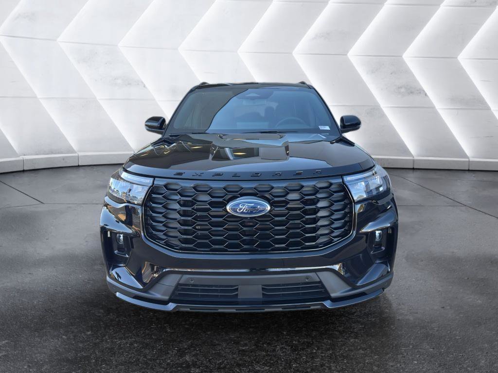 New 2026 Ford Explorer ST-Line w/ Premium Package image 2