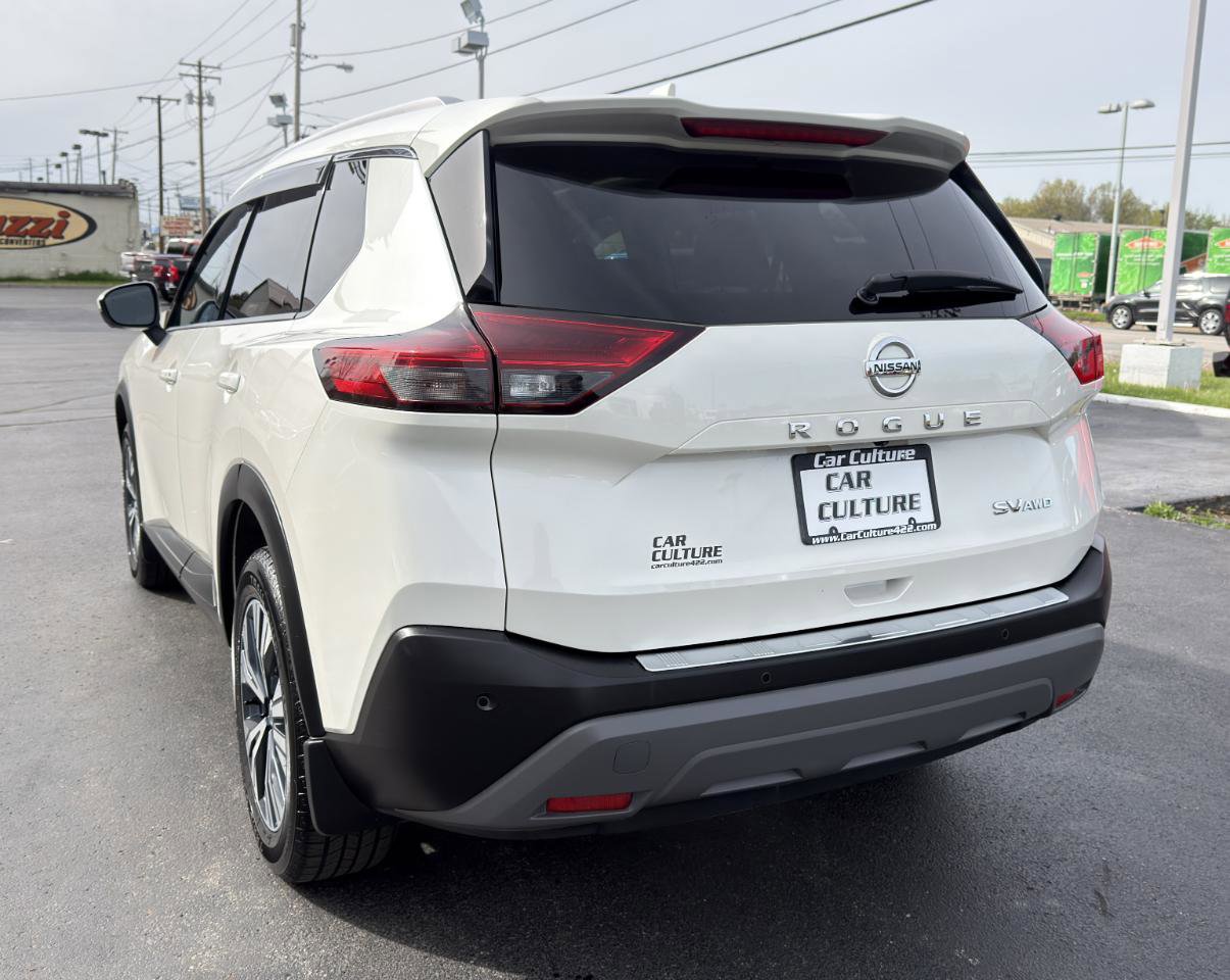 Used 2021 Nissan Rogue SV w/ Premium Package AWD/4WD image 18