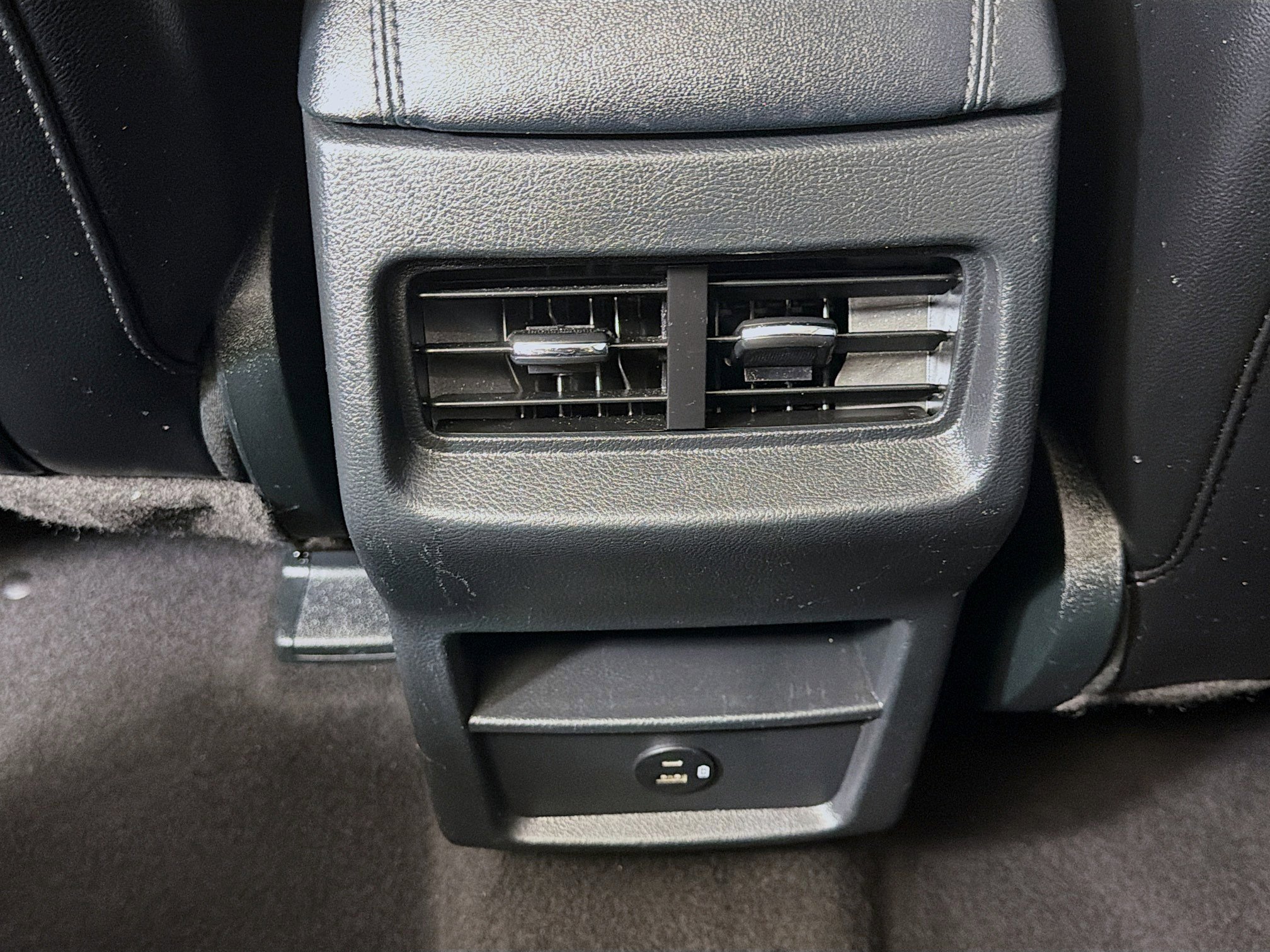 Used 2022 Ford Edge SEL image 26