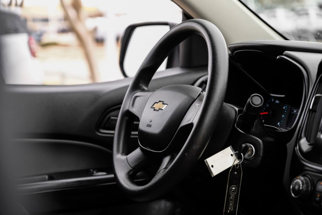 Used 2021 Chevrolet Colorado W/T image 11