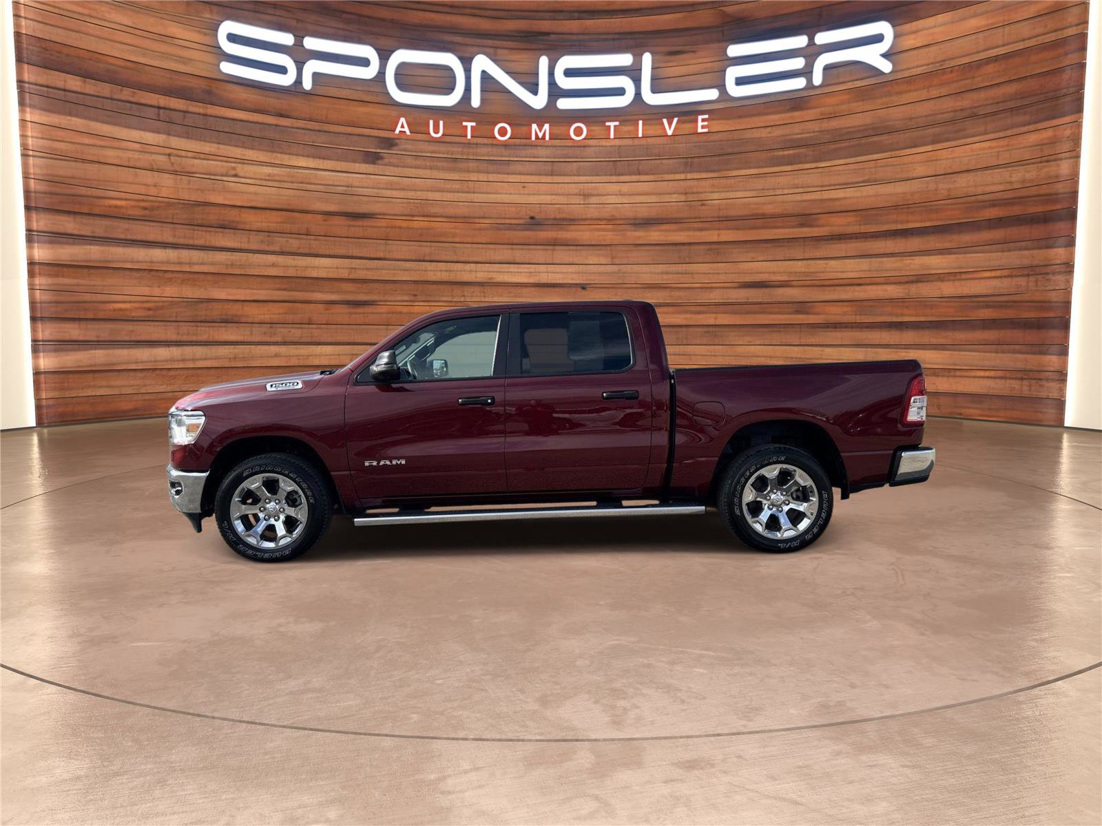 Used 2023 RAM 1500 Big Horn AWD/4WD image 2