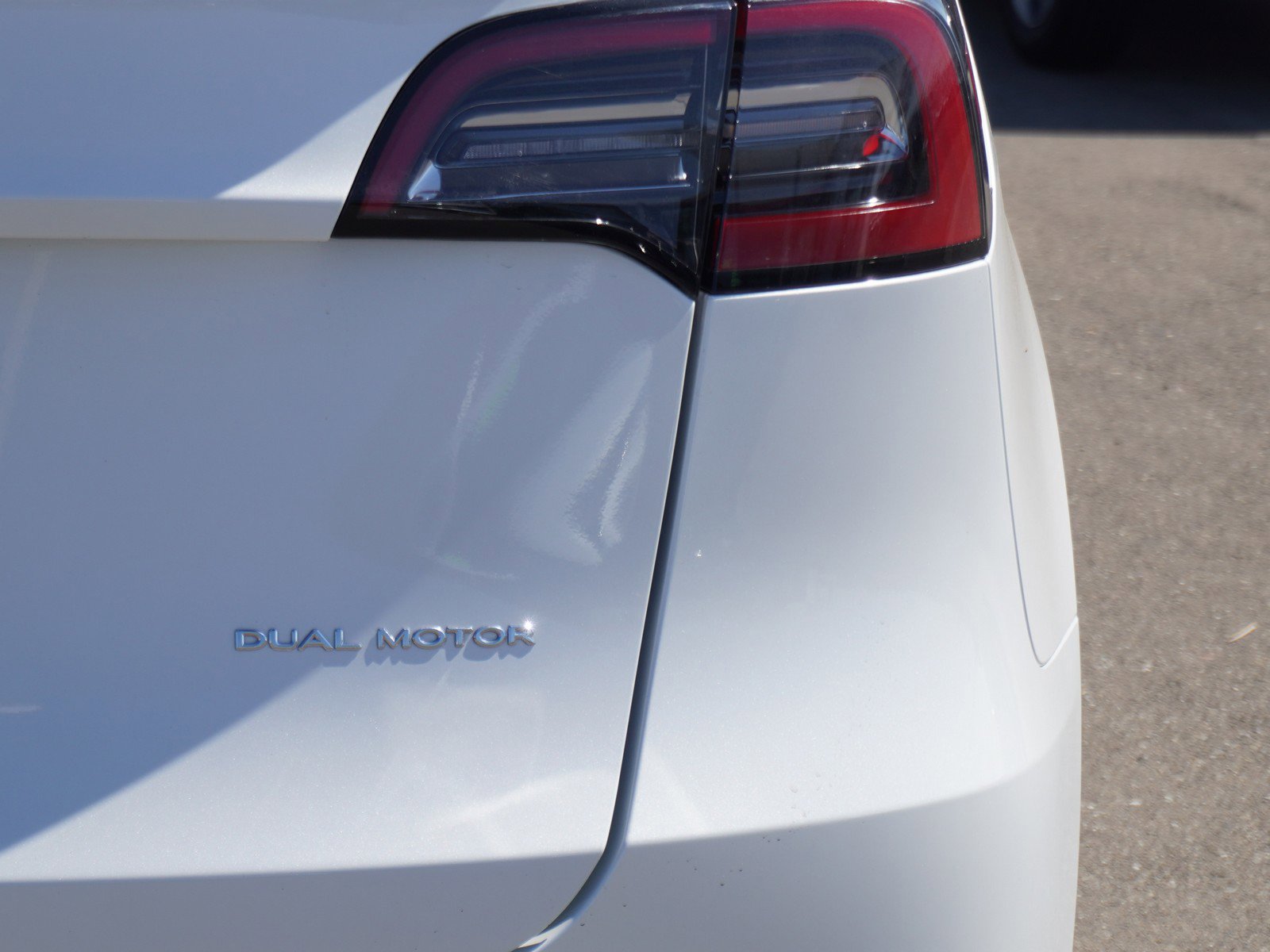 Used 2023 Tesla Model Y Performance image 10