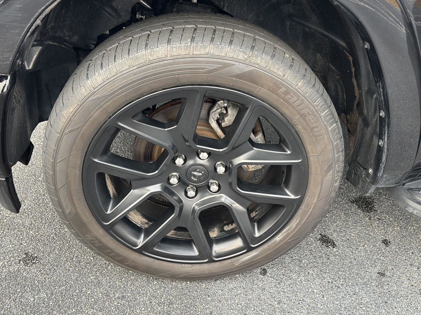 Used 2022 RAM 1500 Laramie image 32