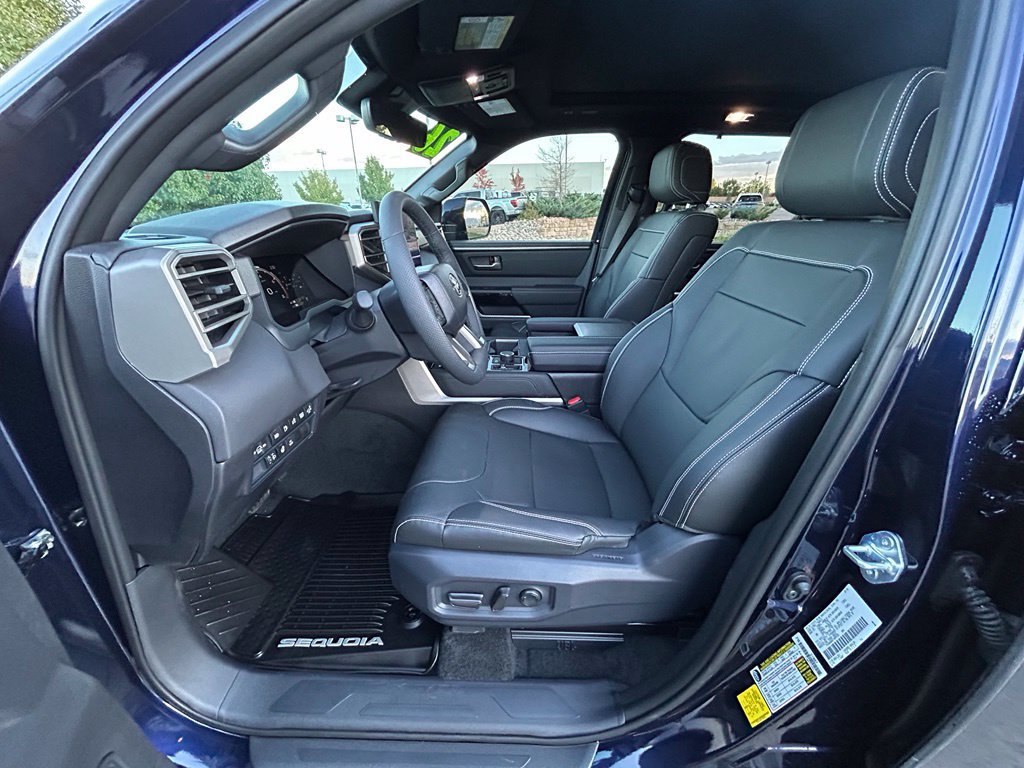 Used 2026 Toyota Sequoia Limited AWD/4WD image 12