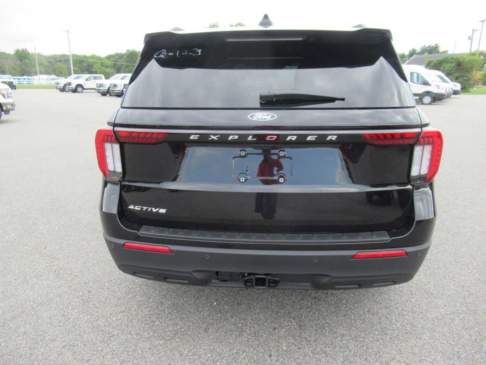 New 2027 Ford Explorer Active AWD/4WD image 6