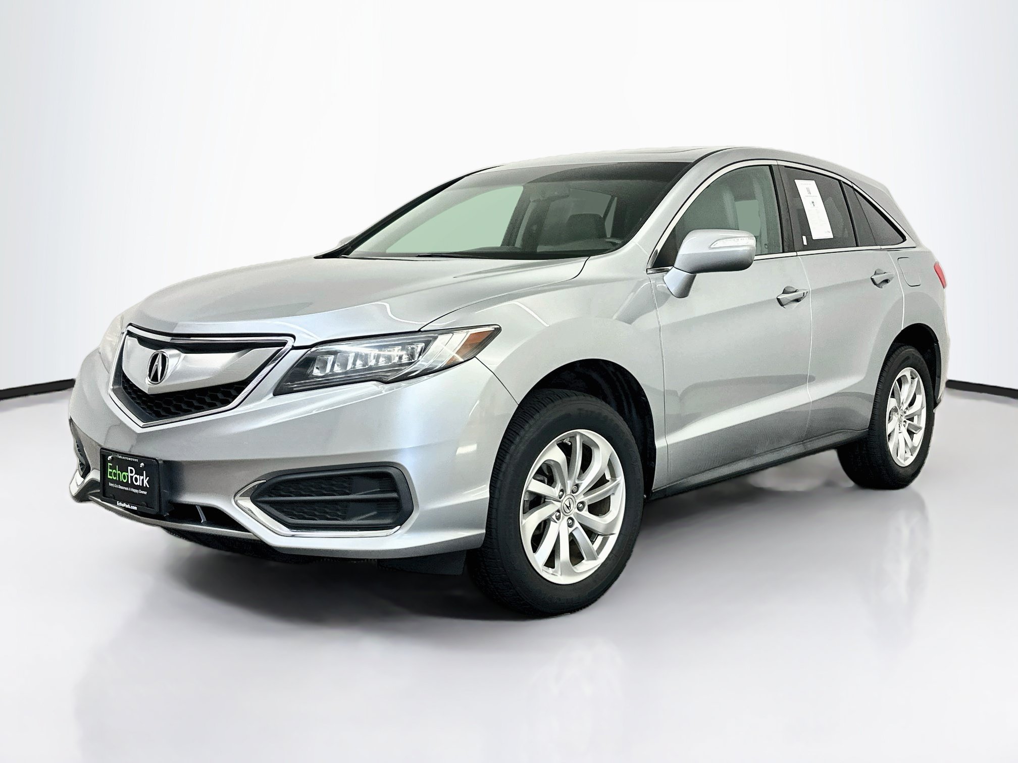 Used 2018 Acura RDX AWD image 3