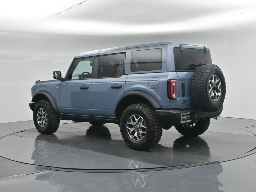 Used 2025 Ford Bronco Badlands AWD/4WD image 7