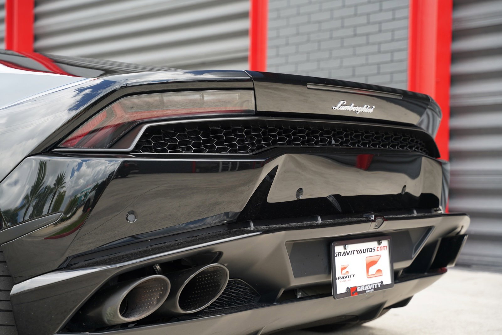 Used 2016 Lamborghini Huracan LP 610-4 image 6