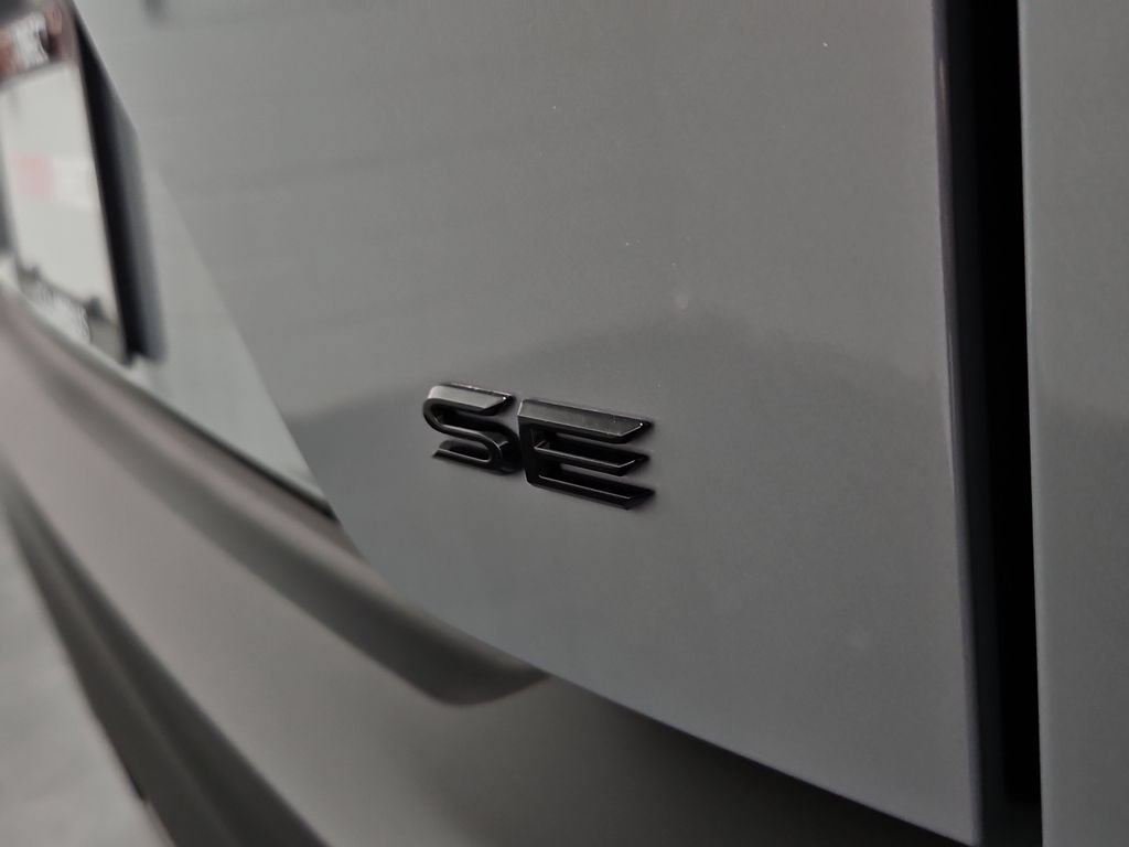 New 2026 Toyota C-HR AWD/4WD image 8