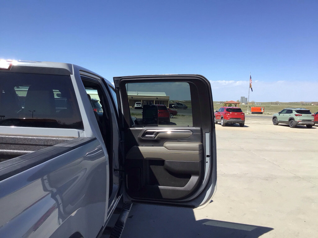 Used 2025 Chevrolet Silverado 2500 ZR2 w/ ZR2 Bison Edition AWD/4WD image 15