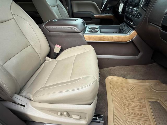 Used 2016 Chevrolet Silverado 3500 LTZ w/ Duramax Plus Package image 18