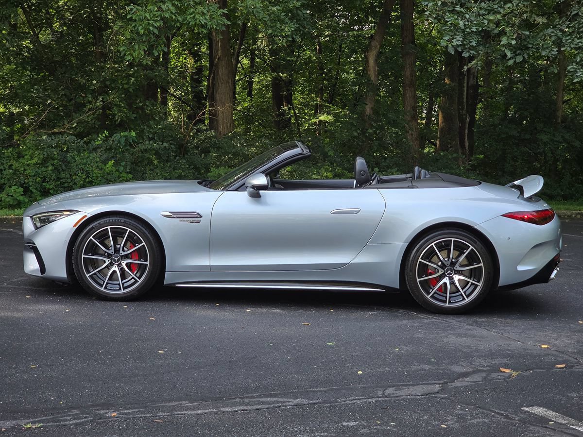 Used 2022 Mercedes-Benz SL 55 AMG 4MATIC image 3