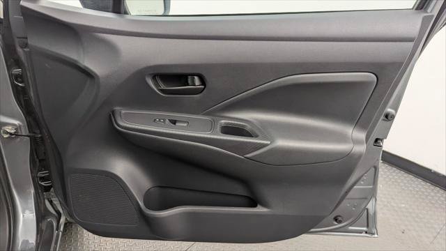 Used 2025 Nissan Versa S FWD image 22