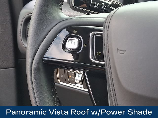 Used 2023 Lincoln Aviator AWD w/ Premium Package image 7
