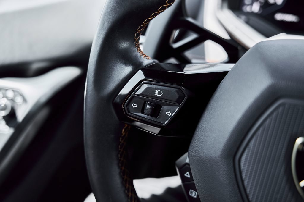 Used 2021 Lamborghini Huracan EVO RWD image 52
