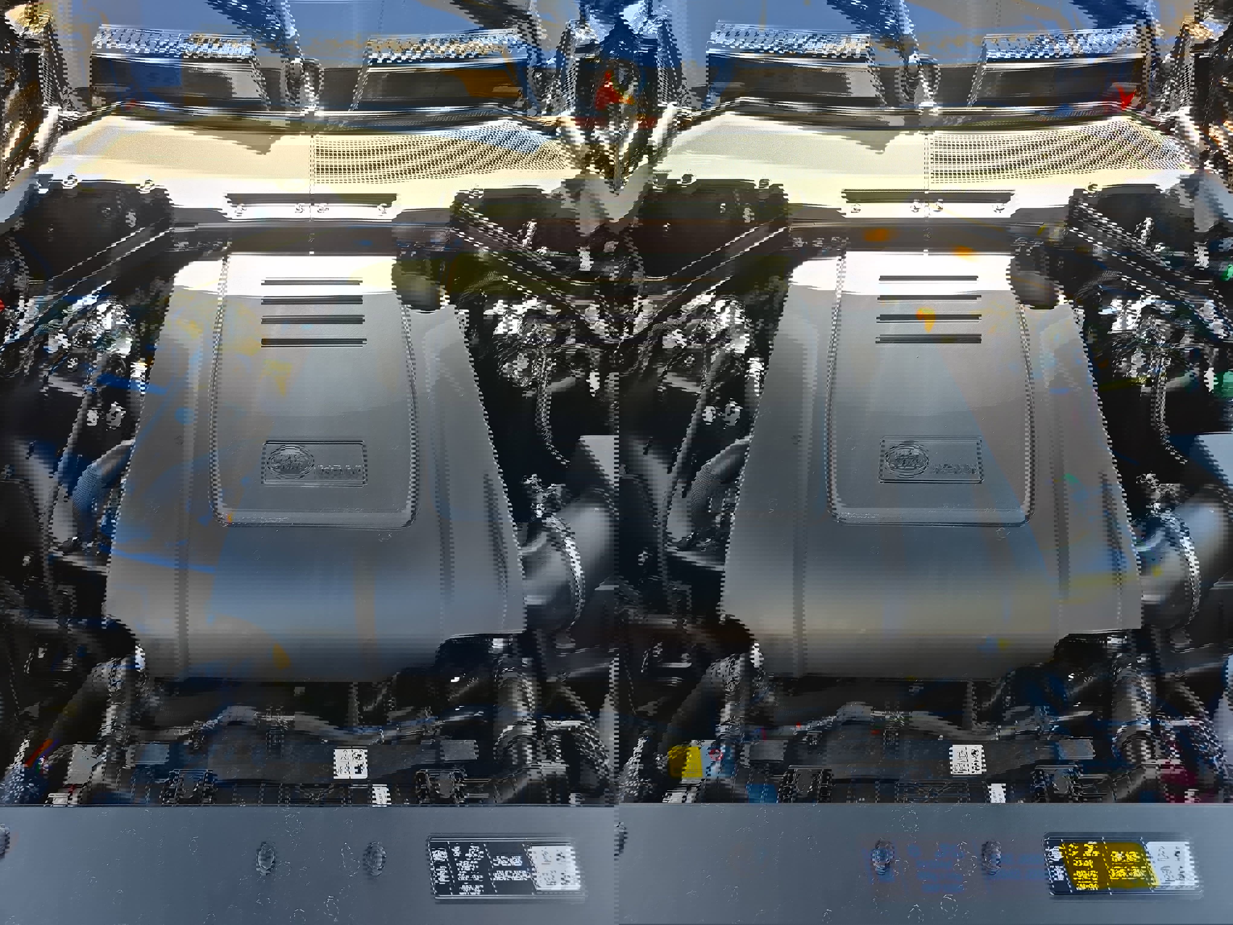 New 2025 Land Rover Defender 110 S image 29