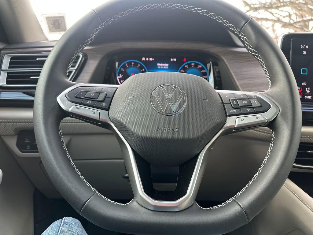 New 2026 Volkswagen Atlas SEL image 7