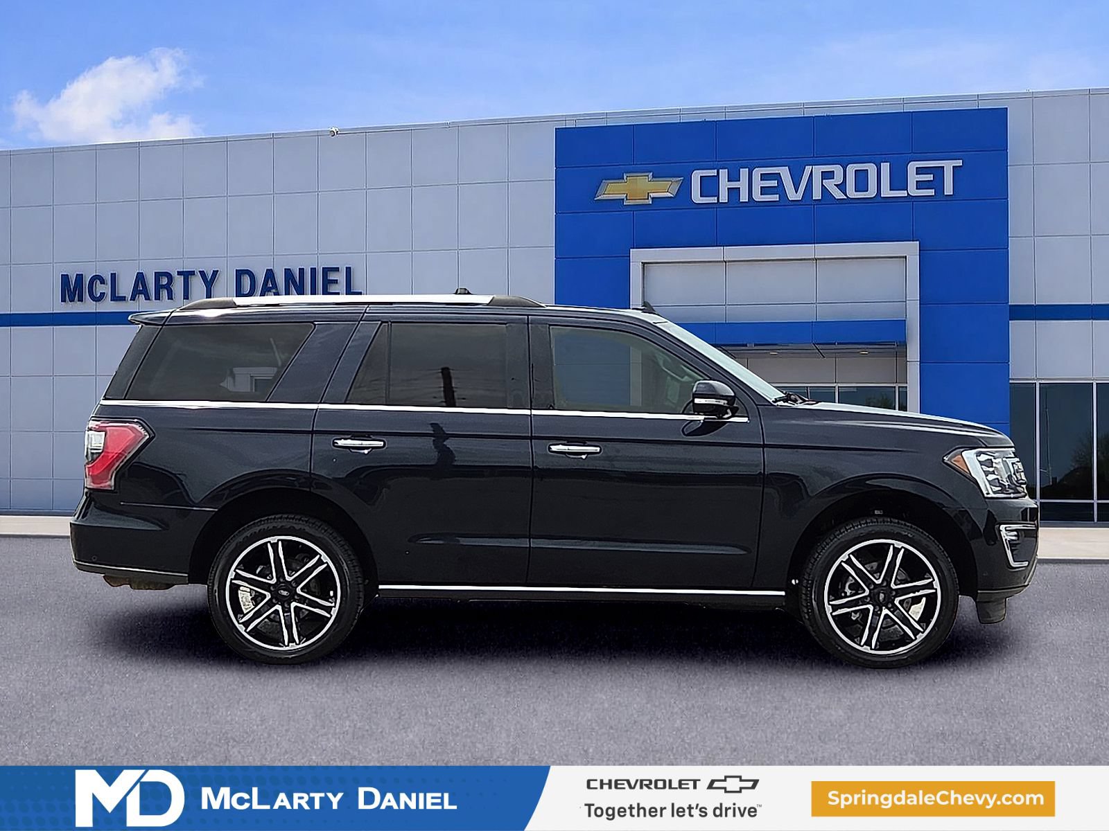 Used 2021 Ford Expedition Limited AWD/4WD image 6