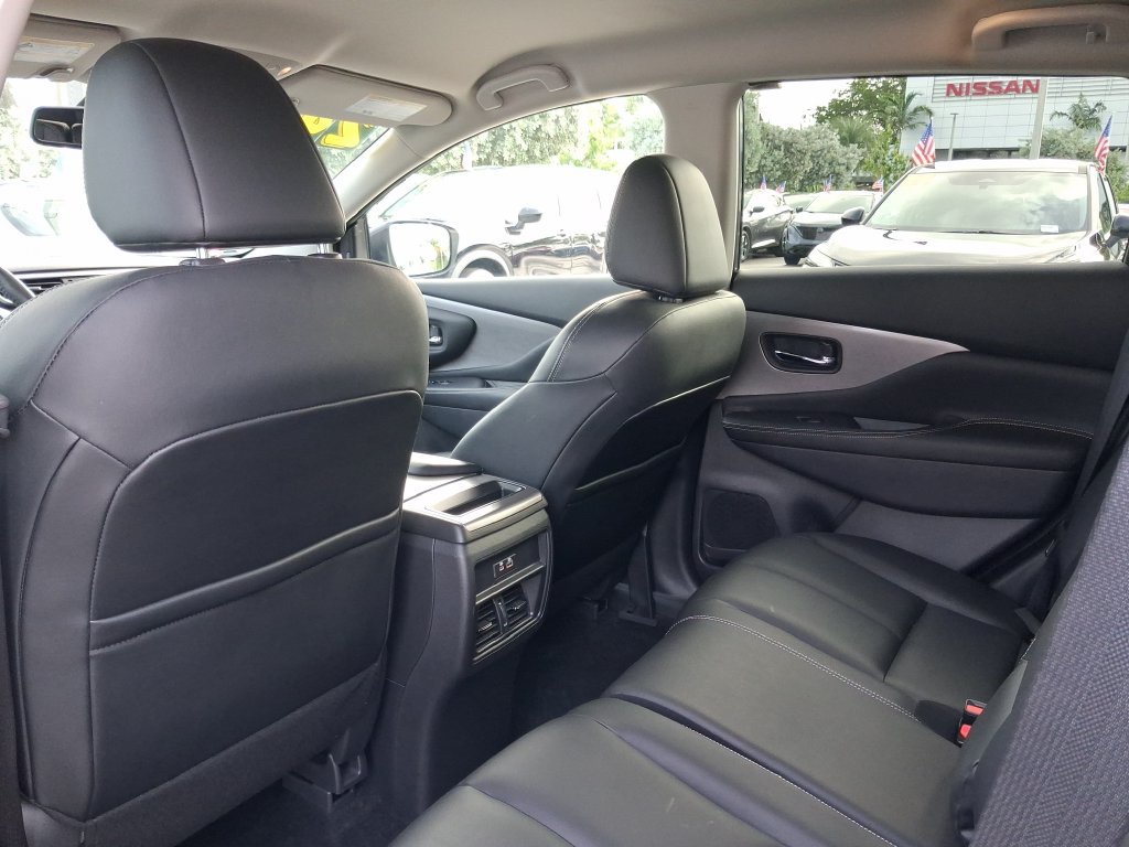 Certified 2024 Nissan Murano SV FWD image 15