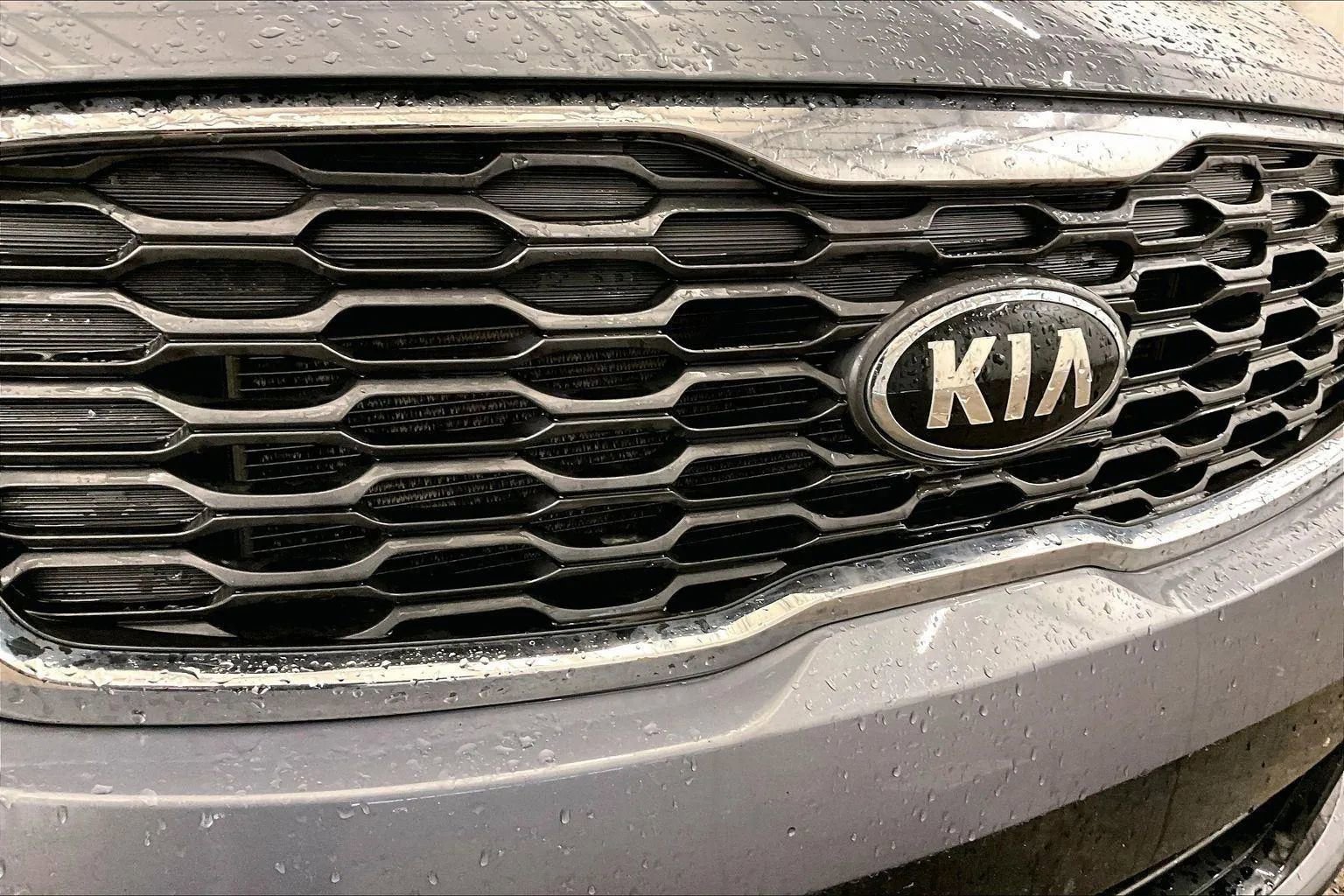 Used 2020 Kia Sorento S image 30