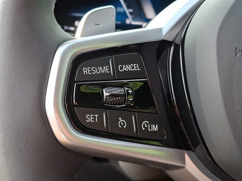 Used 2026 BMW M440i Convertible image 18