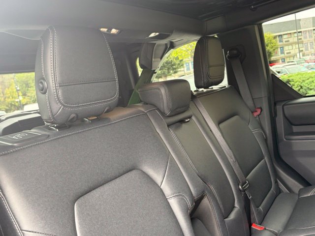 Used 2025 Ford Bronco Badlands AWD/4WD image 31
