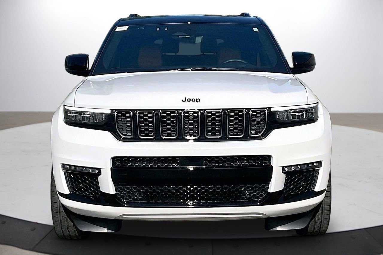 Certified 2025 Jeep Grand Cherokee L Summit image 3