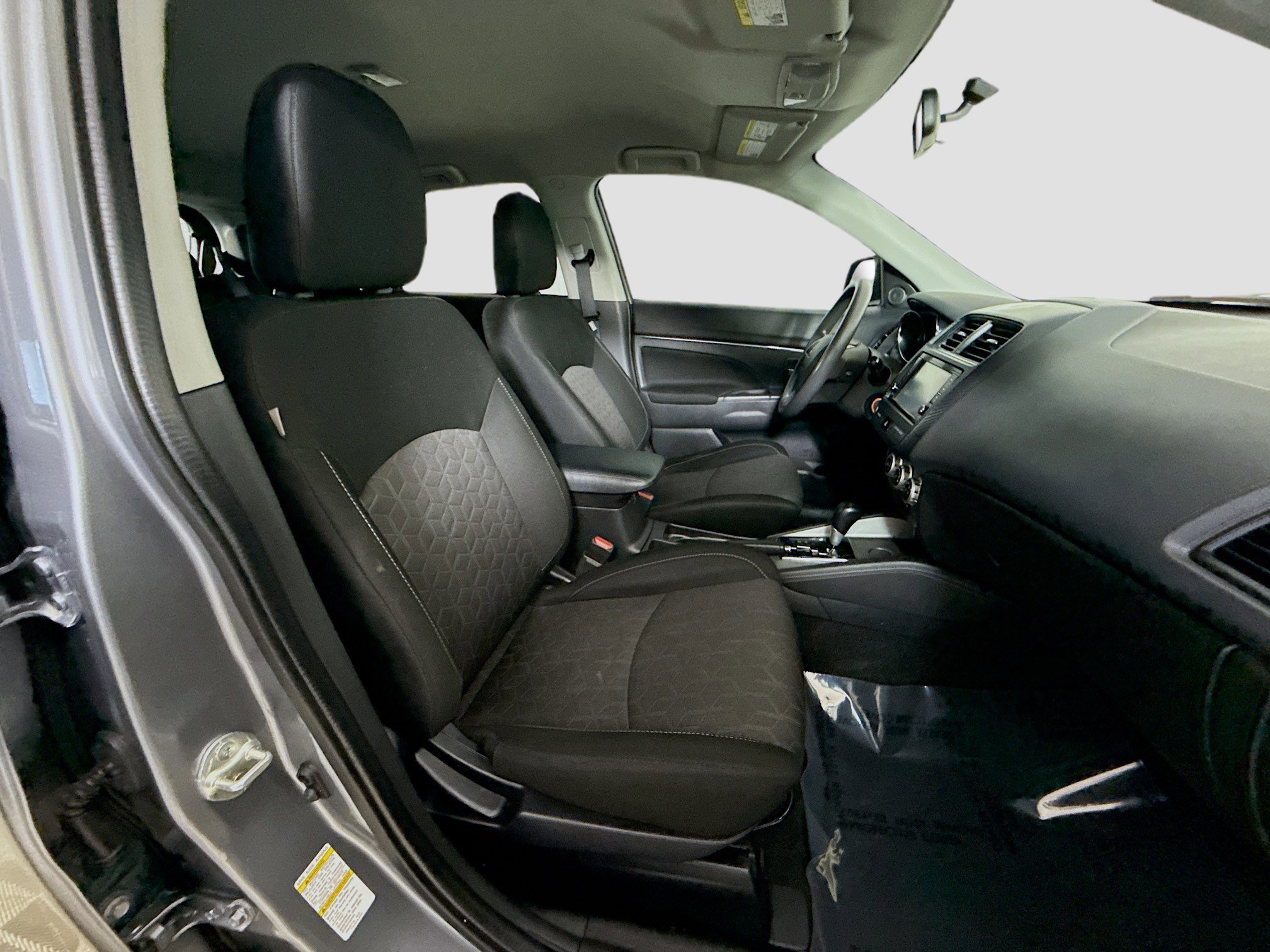 Used 2020 Mitsubishi Outlander Sport ES image 28