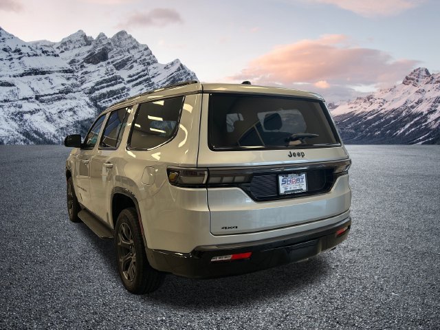 New 2026 Jeep Grand Wagoneer Limited w/ Convenience Group I AWD/4WD image 3