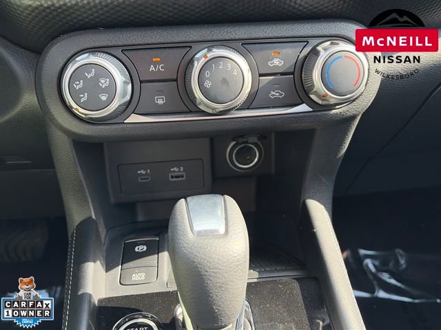 Used 2023 Nissan Kicks SV image 18