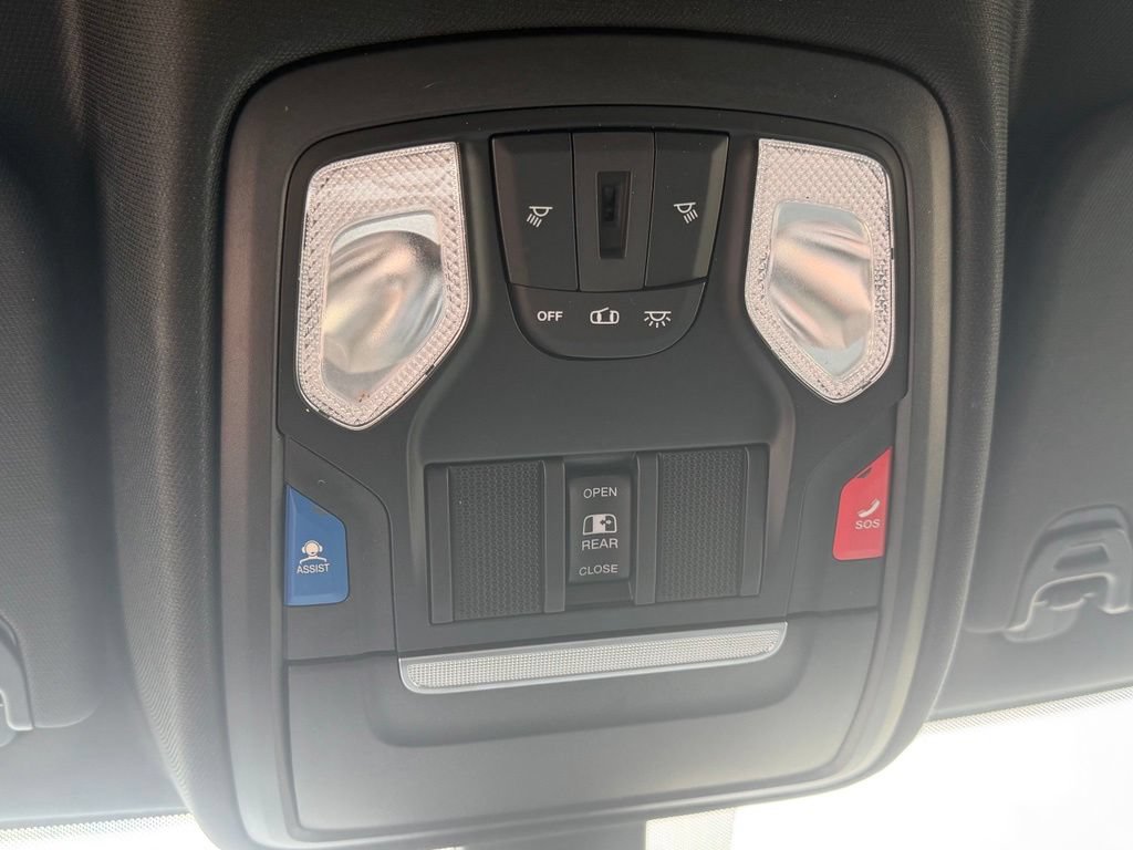 Used 2022 RAM 1500 Lone Star AWD/4WD image 37