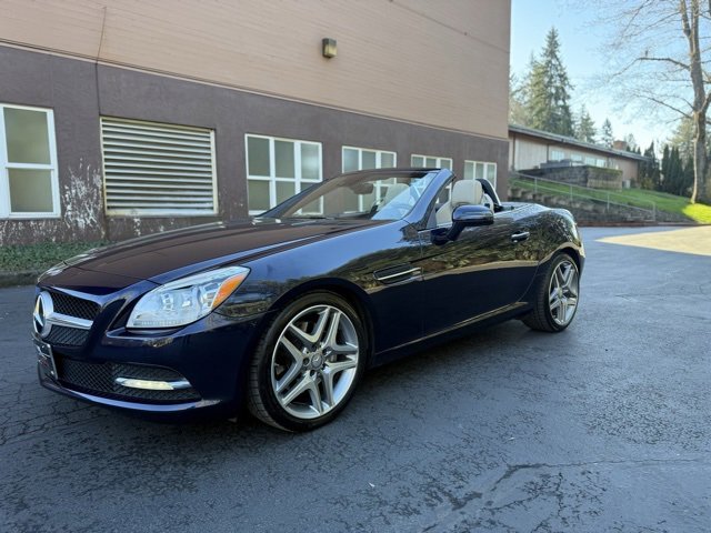 Used 2016 Mercedes-Benz SLK 300 image 26
