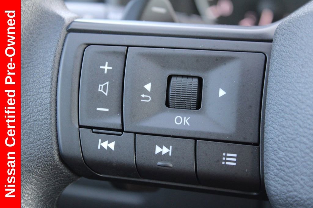 Certified 2025 Nissan Rogue S image 27