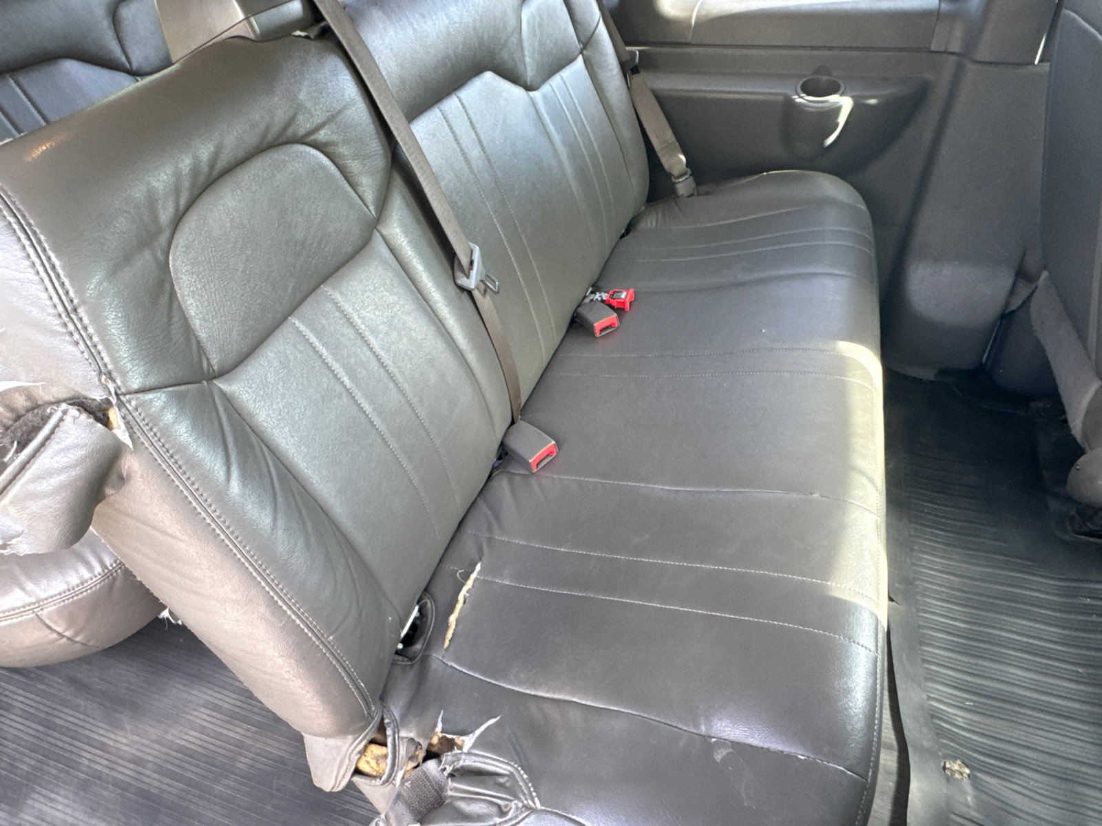 Used 2019 Chevrolet Express 3500 LS image 18