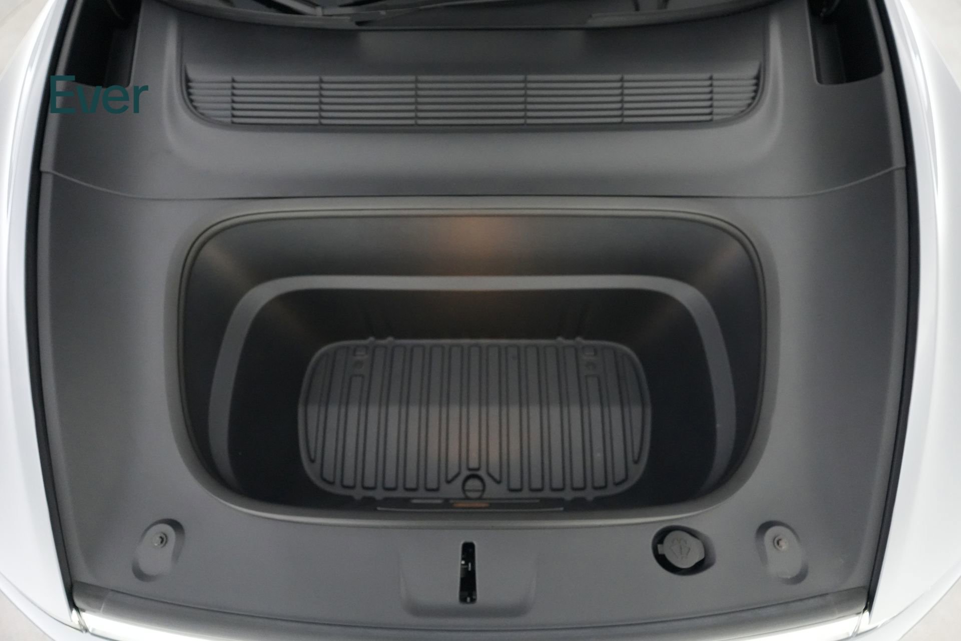 Used 2026 Tesla Model Y Long Range image 25