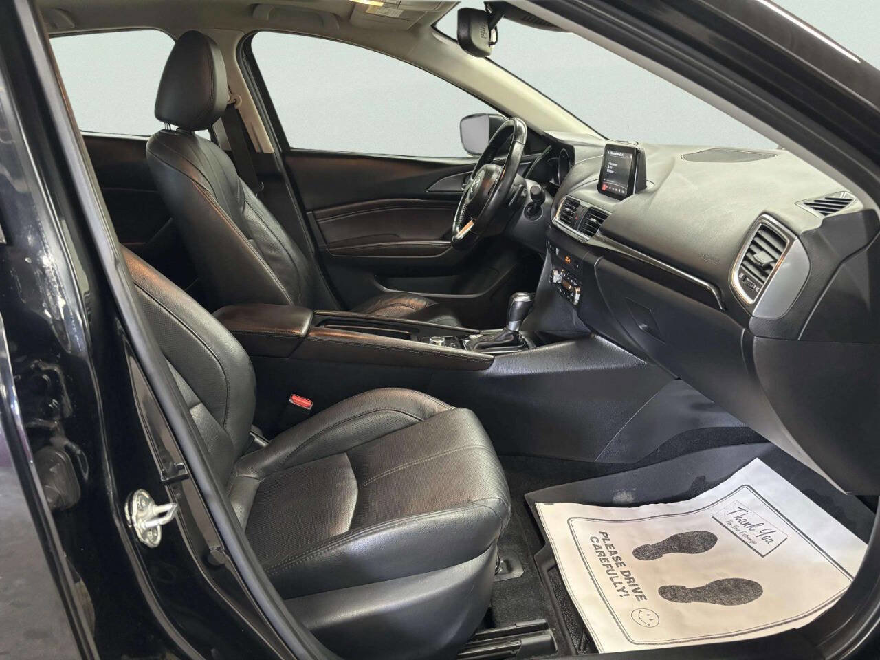 Used 2018 MAZDA MAZDA3 Grand Touring w/ Premium Equipment Package FWD image 21