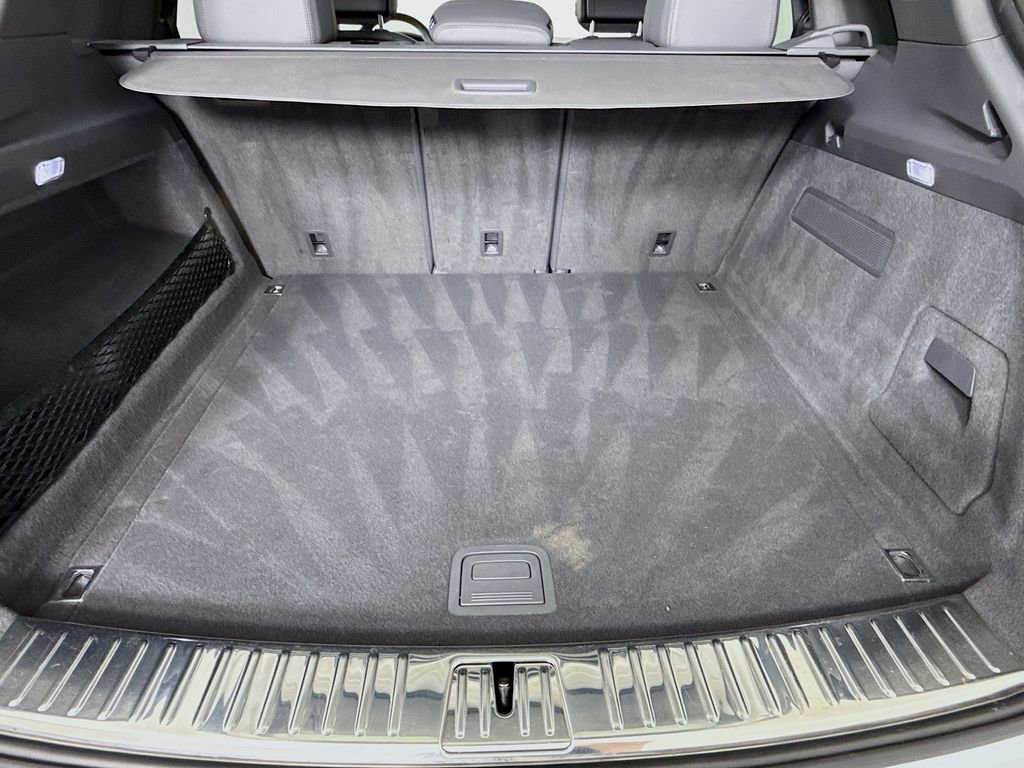 Certified 2023 Porsche Cayenne AWD/4WD image 27