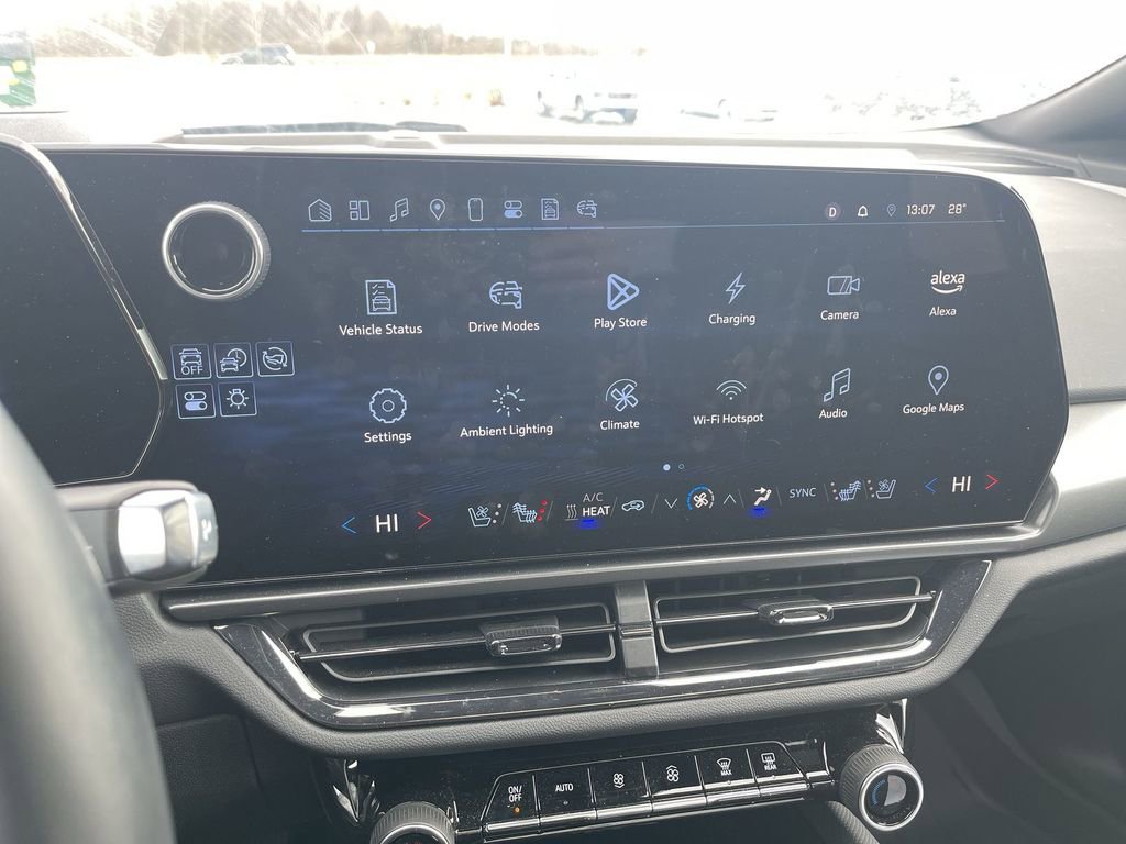 Used 2025 Chevrolet Equinox EV RS image 10