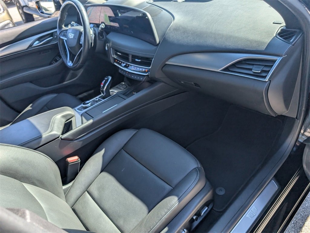 Used 2025 Cadillac CT5 Premium Luxury image 17