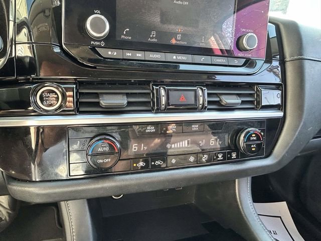Used 2022 Nissan Pathfinder SV FWD image 20