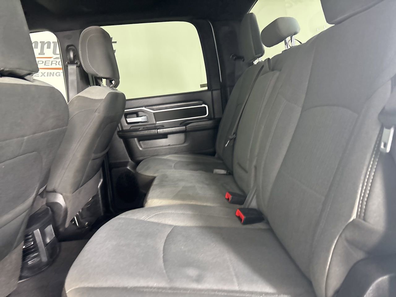 Used 2024 RAM 3500 Big Horn image 21