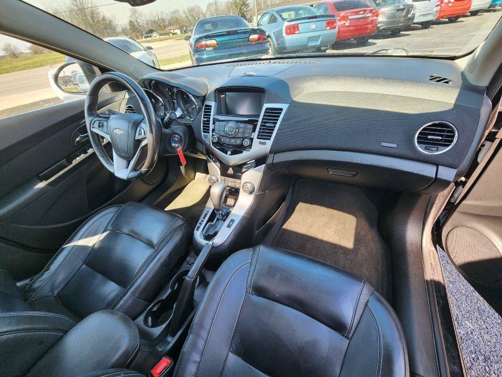 Used 2014 Chevrolet Cruze LT w/ RS Package FWD image 15