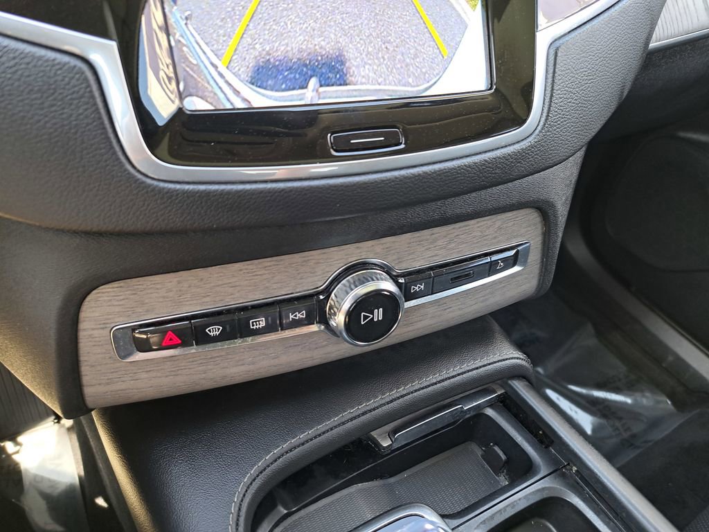 Used 2023 Volvo XC90 T8 Ultimate w/ Protection Package Premier AWD/4WD image 13