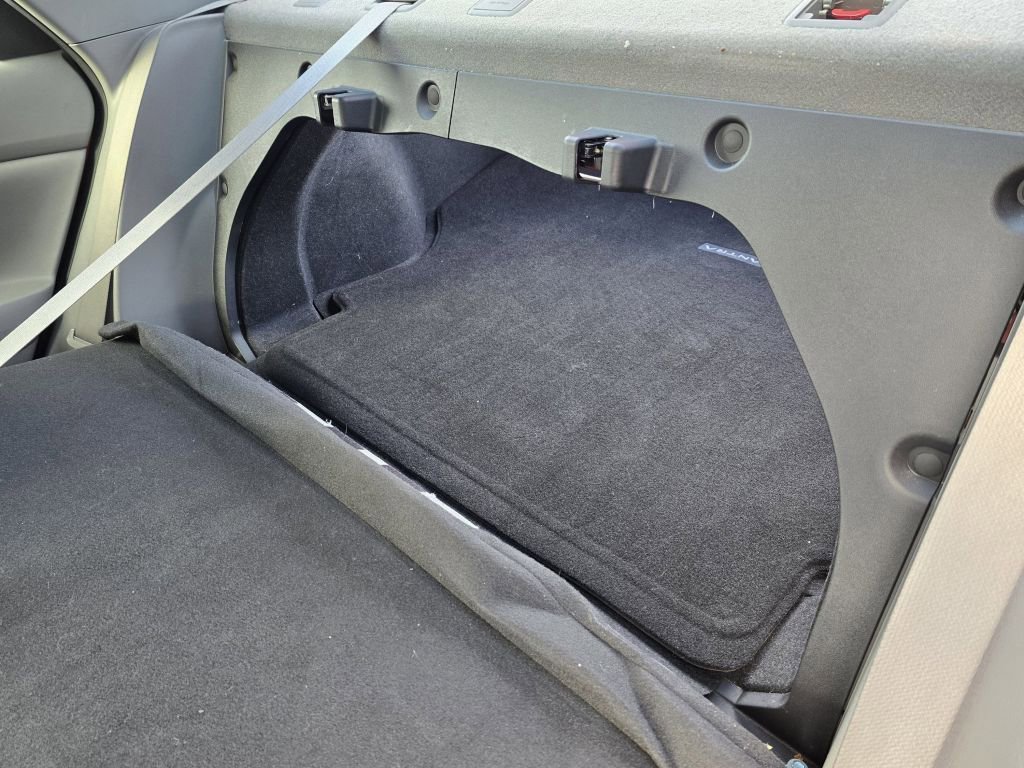 Used 2023 Hyundai Elantra SEL w/ Cargo Package image 27