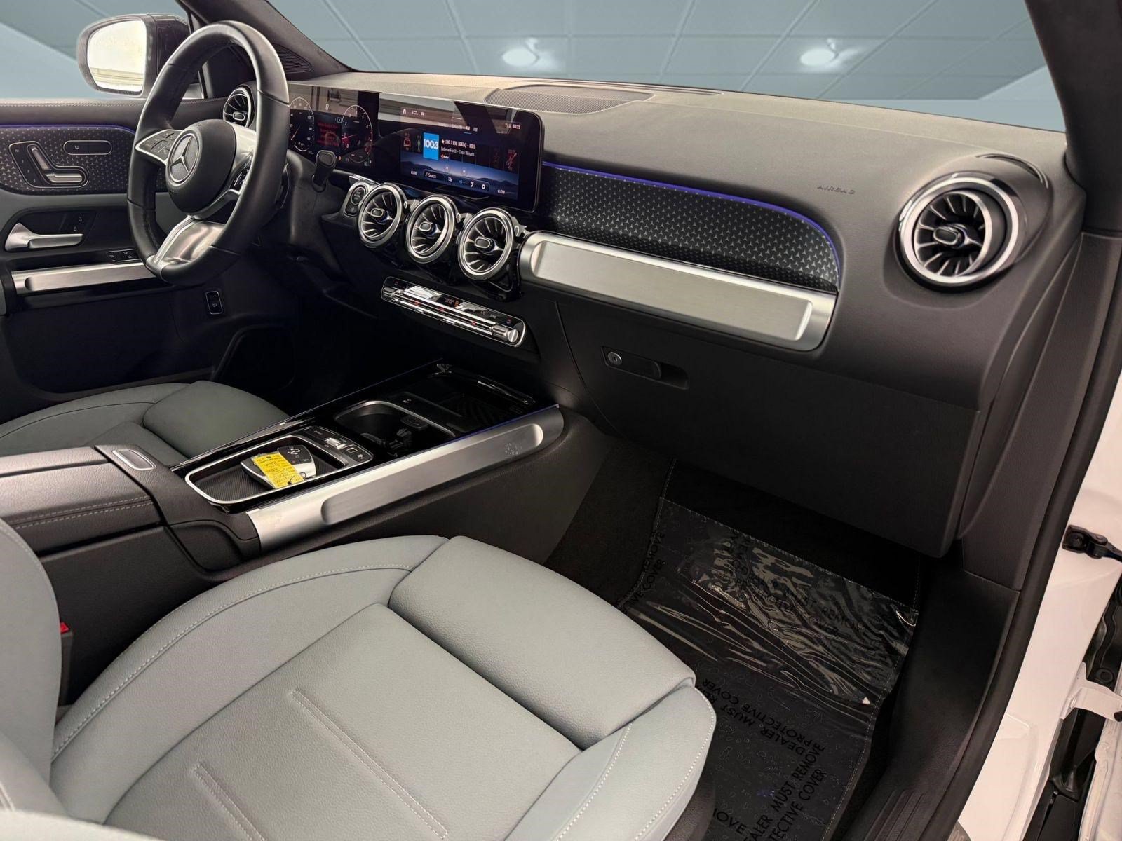 Used 2026 Mercedes-Benz GLB 250 image 27