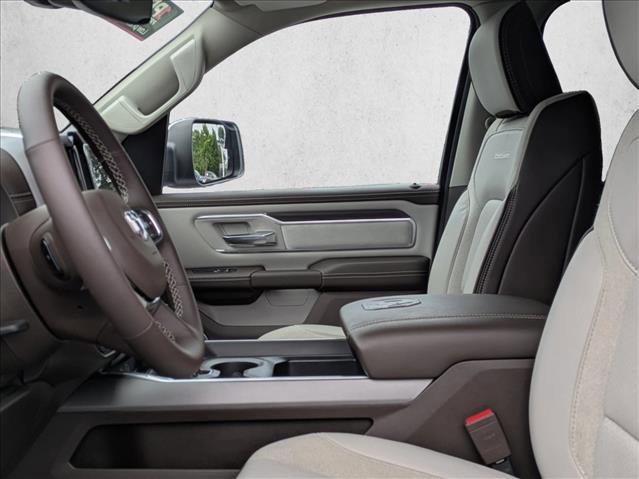Used 2025 RAM 1500 Laramie AWD/4WD image 17