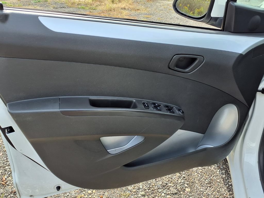 Used 2015 Chevrolet Spark LT FWD image 8