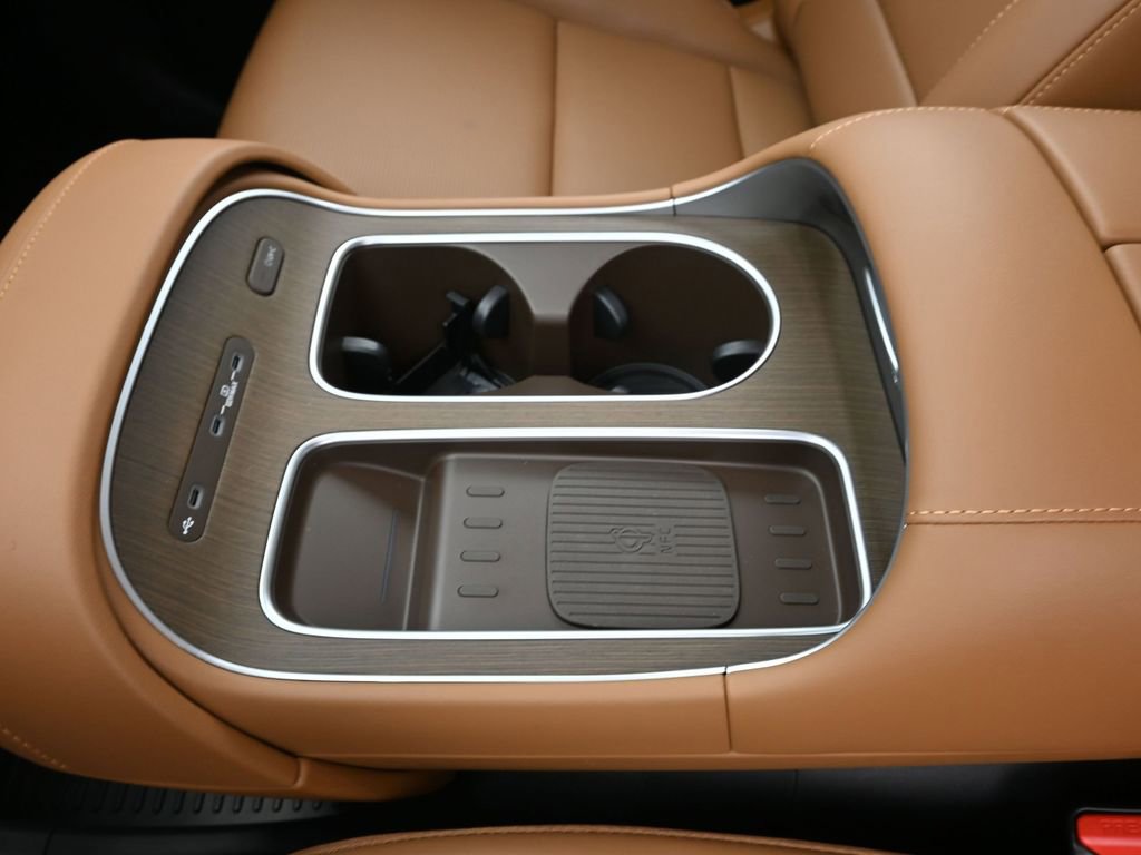 Used 2026 Hyundai Palisade Calligraphy image 14